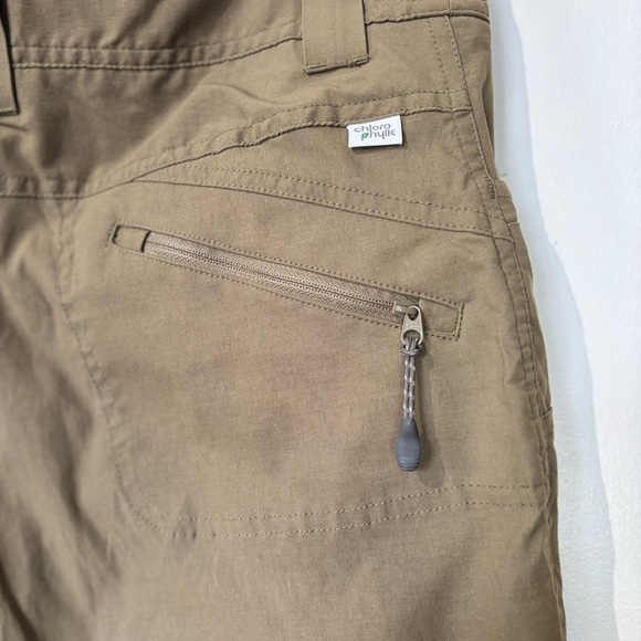 🎉4/30$🎉 Chlorophylle Khaki Technical Hiking Pants - Size 12 - Picture 5 of 6